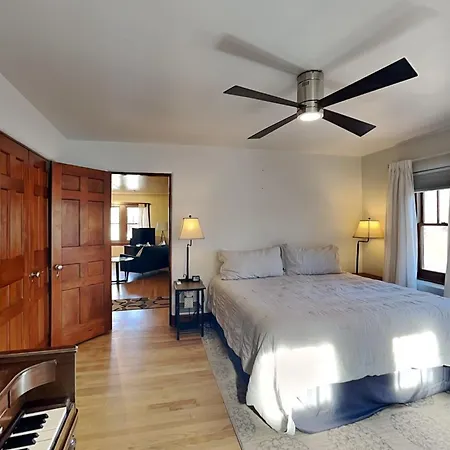 Casa Ristra * Santa Fe